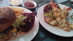시지스 바 앤 그릴 (Sigi's Bar and Grill) 매장 이미지