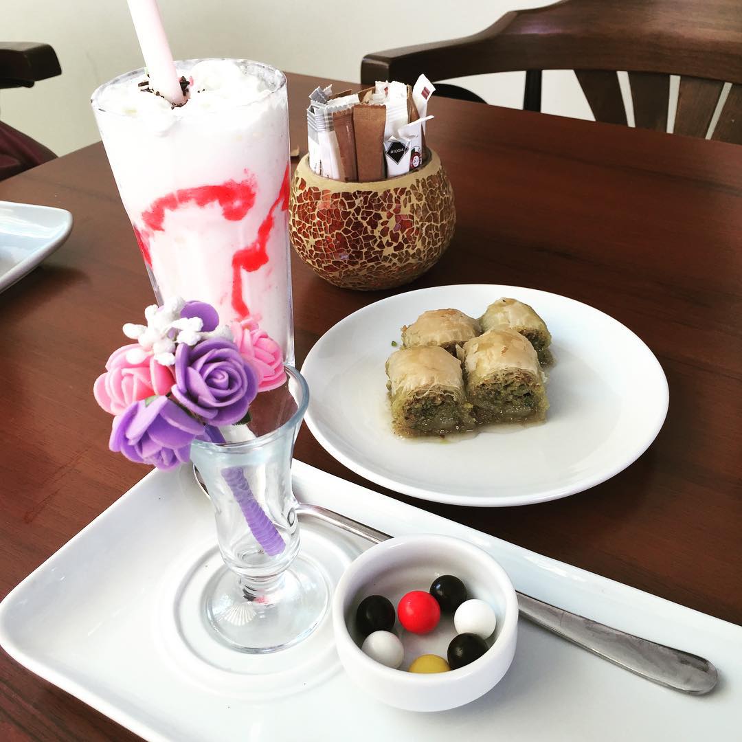 M&M Cafe 매장 이미지