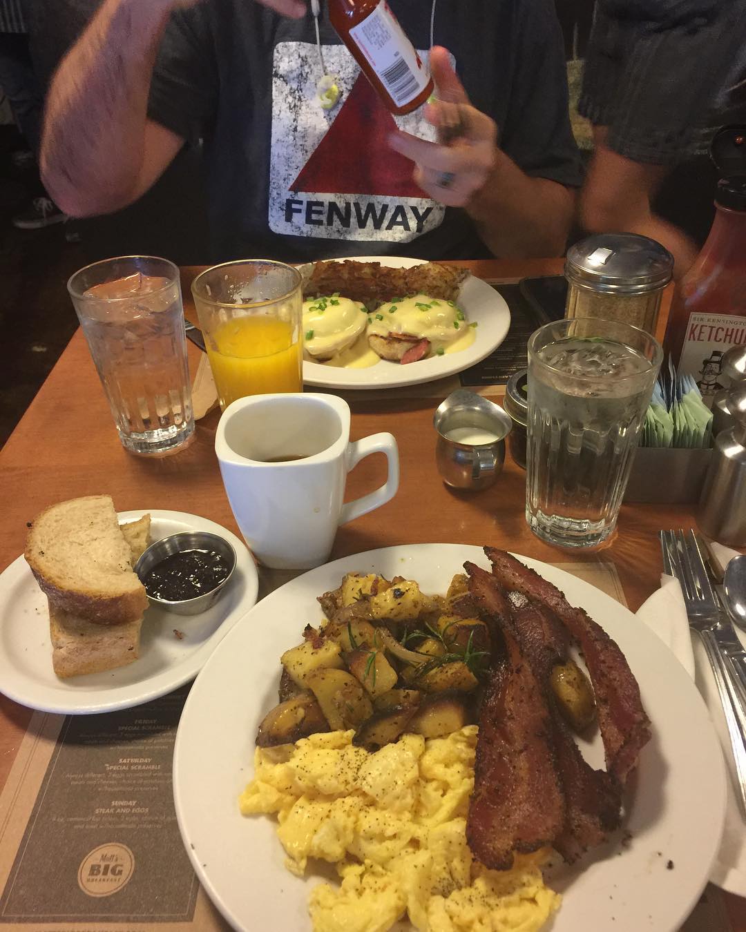 매츠 빅 블랙퍼스트 (Matt's Big Breakfast) 매장 이미지