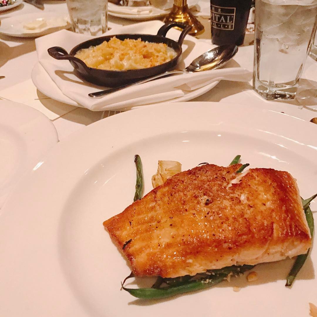 더 캐피탈 그릴 (THE CAPITAL GRILLE) 매장 이미지