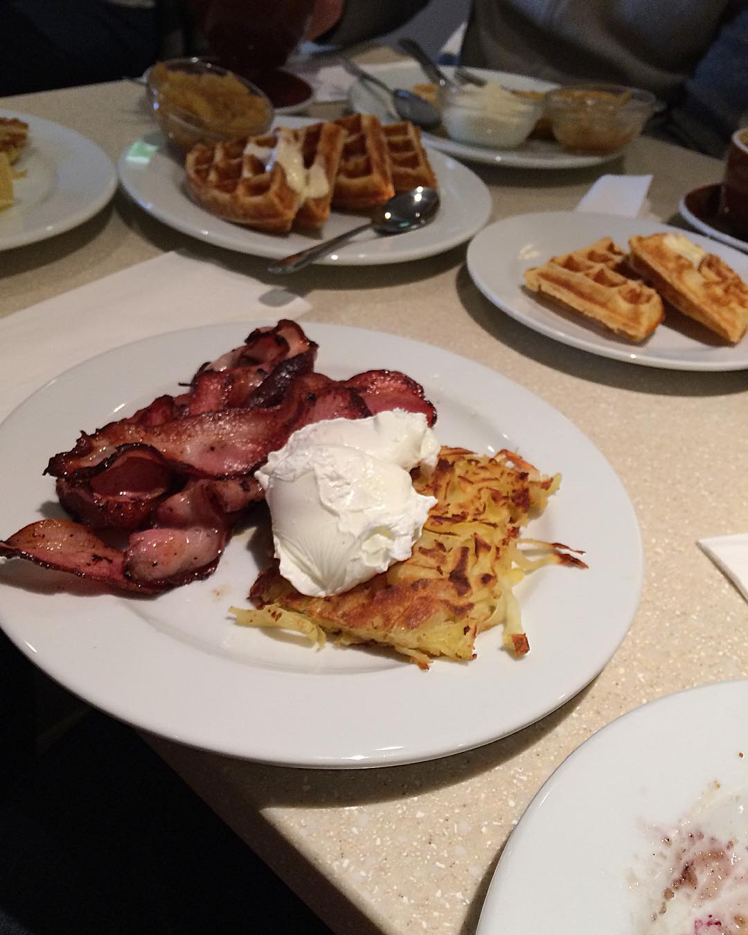 아메니카노스 블랙퍼스트 (Americanos Breakfast Restaurant) 매장 이미지