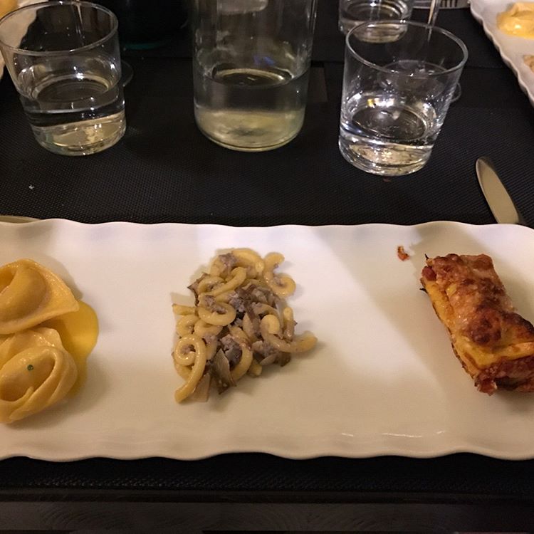안티카 로마그노라 (Antica Osteria Romagnola) 매장 이미지