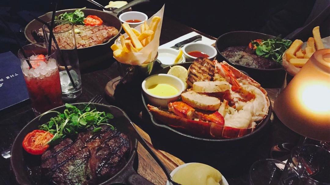 리버 바 스테이크하우스 (River Bar Steakhouse & Grill) 매장 이미지