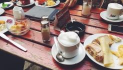 Bottoms Up 매장 이미지