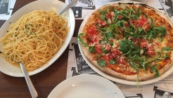 와이스 크루즈 (Weisses Kreuz) 매장 이미지