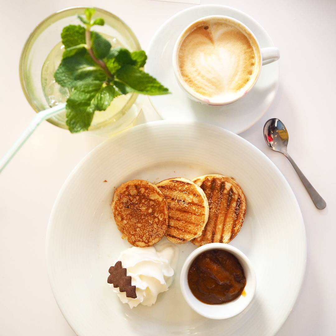콜렉티브 카페 (Kolektiv cafe & wine bar) 매장 이미지