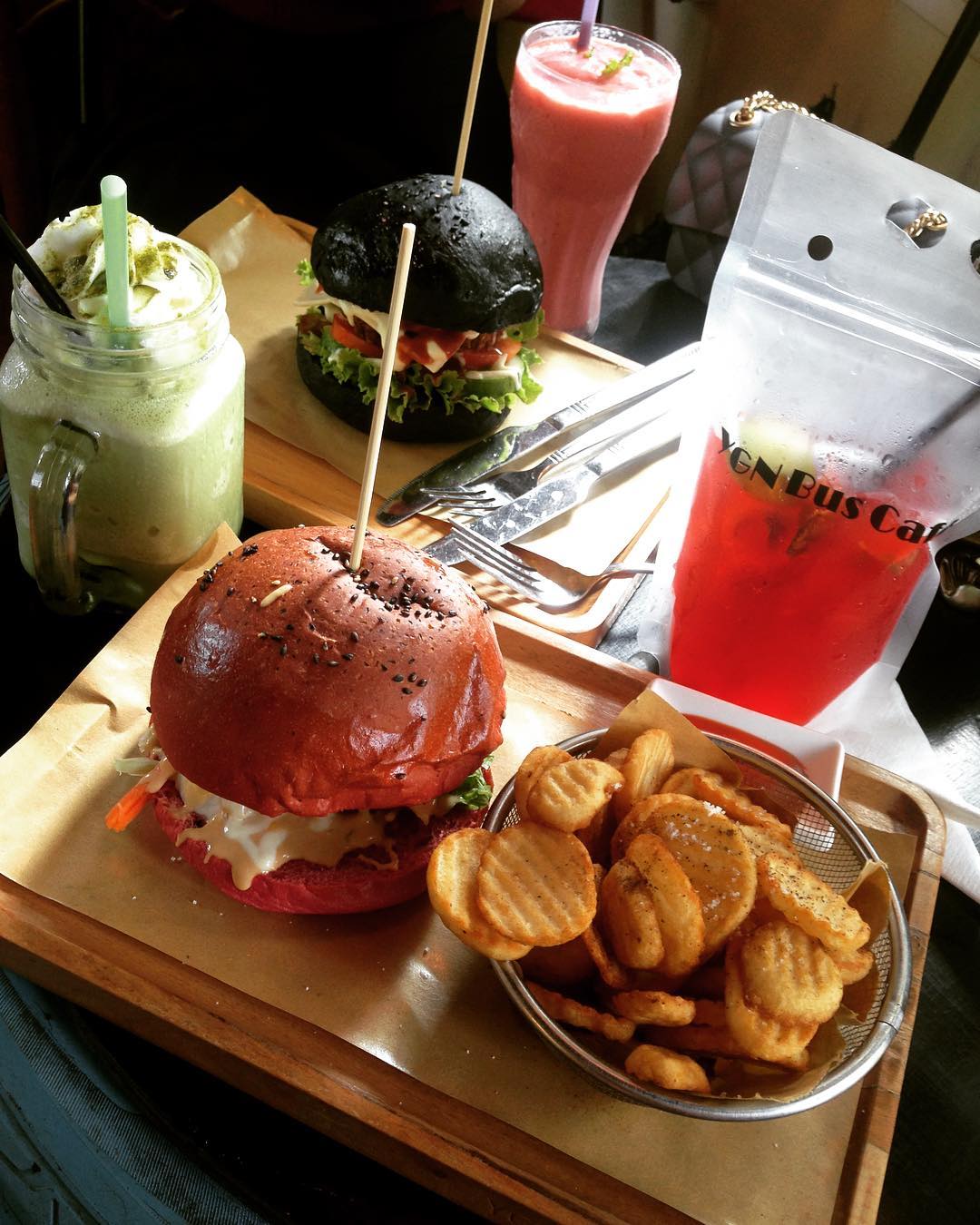 YGN Bus Cafe 매장 이미지