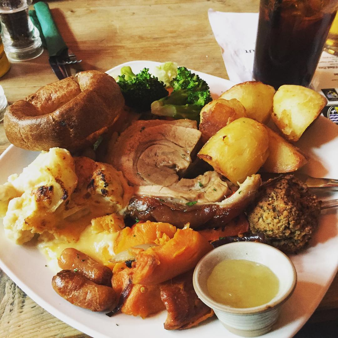 카멜포드 암즈 (Camelford Arms) 매장 이미지