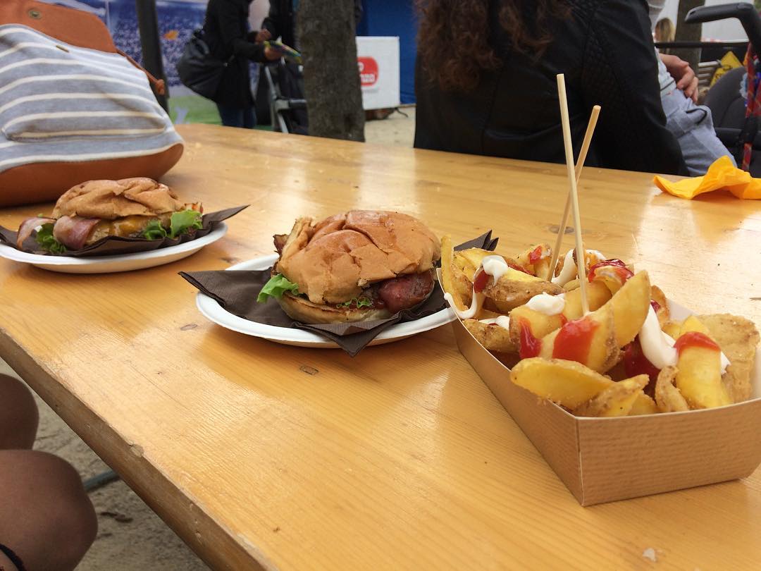 Luigi's Burger & Burritos 매장 이미지