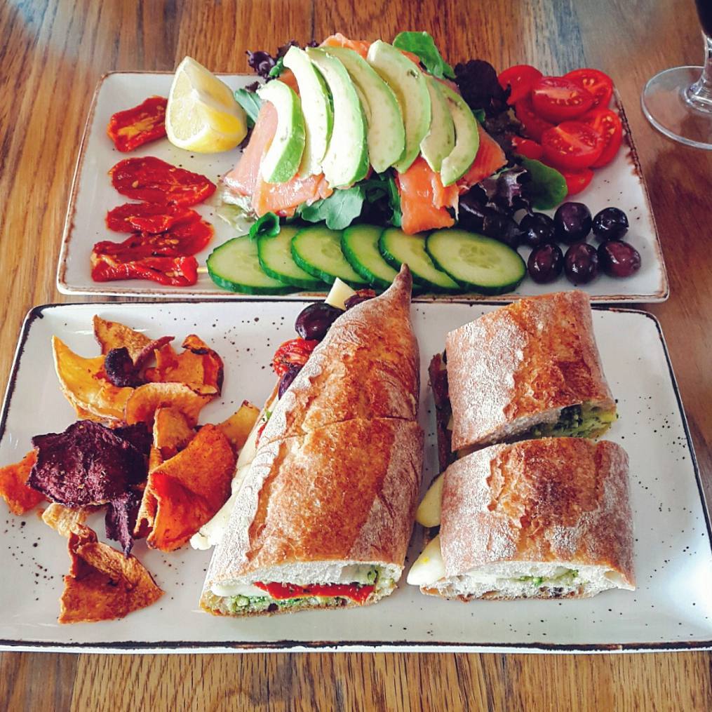 아로마 (Aroma Gourmet Coffee Roastery) 매장 이미지
