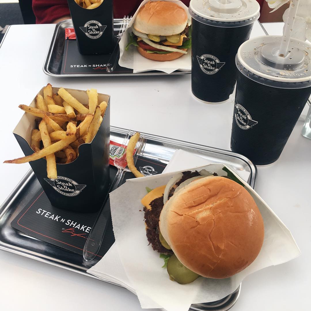 스테이크앤쉐이크 (Steak 'n Shake) 매장 이미지