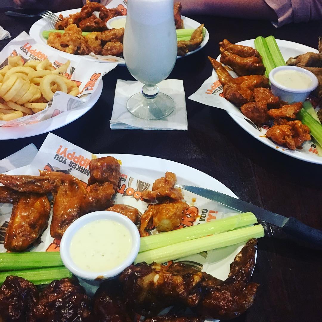 후터스 (Hooters) 매장 이미지