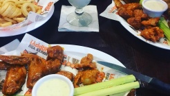 후터스 (Hooters) 매장 이미지