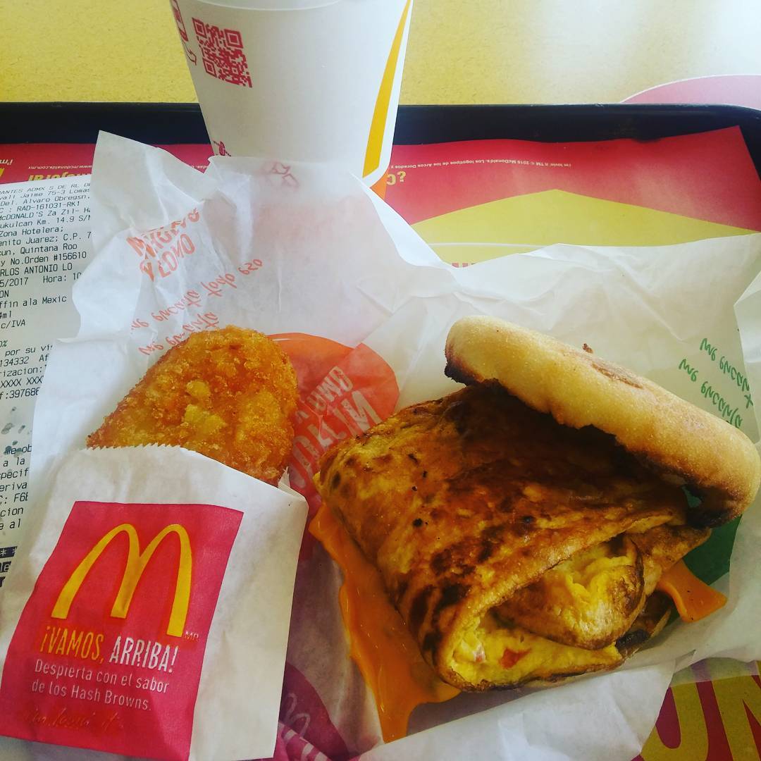 맥도날드 (McDonald's) 매장 이미지