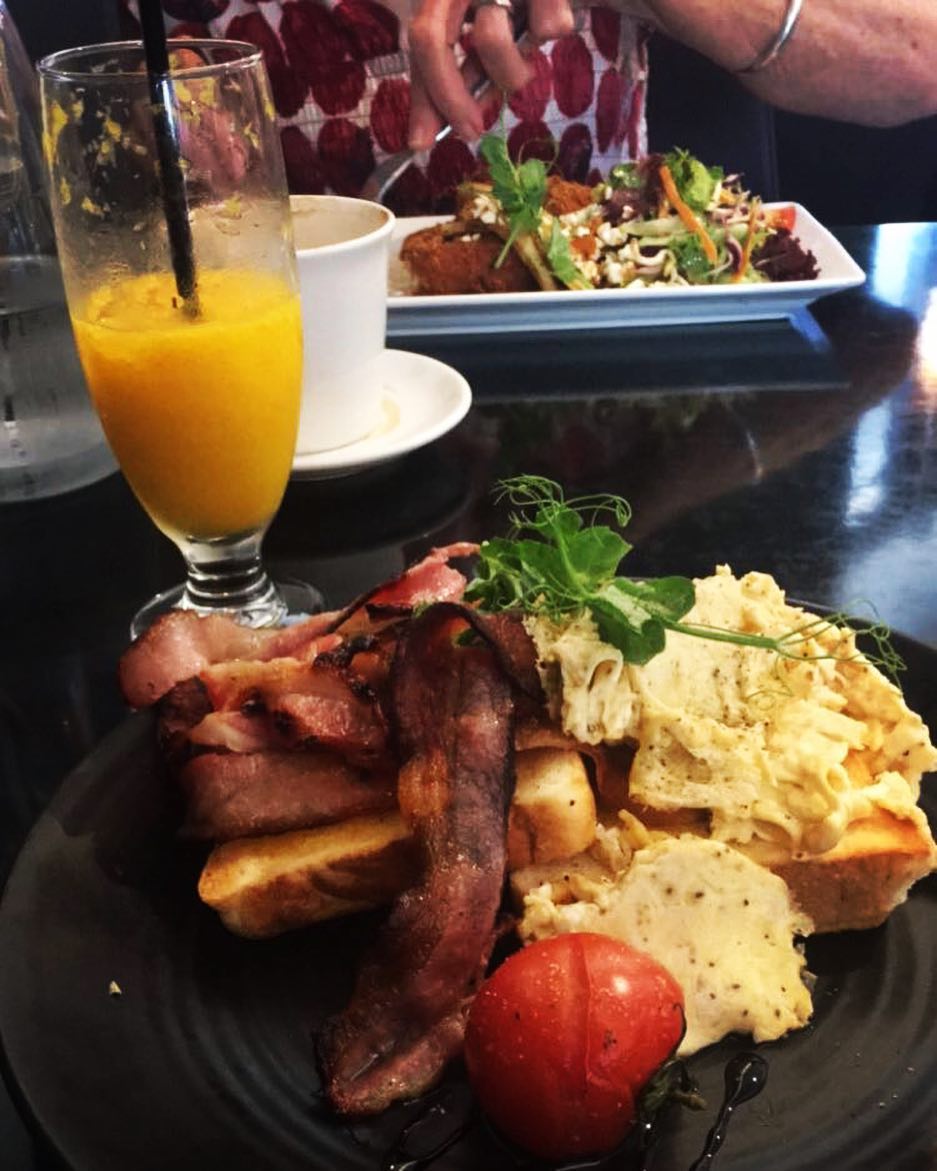 우르바노 비스트로 (Urbano Bistro) 매장 이미지