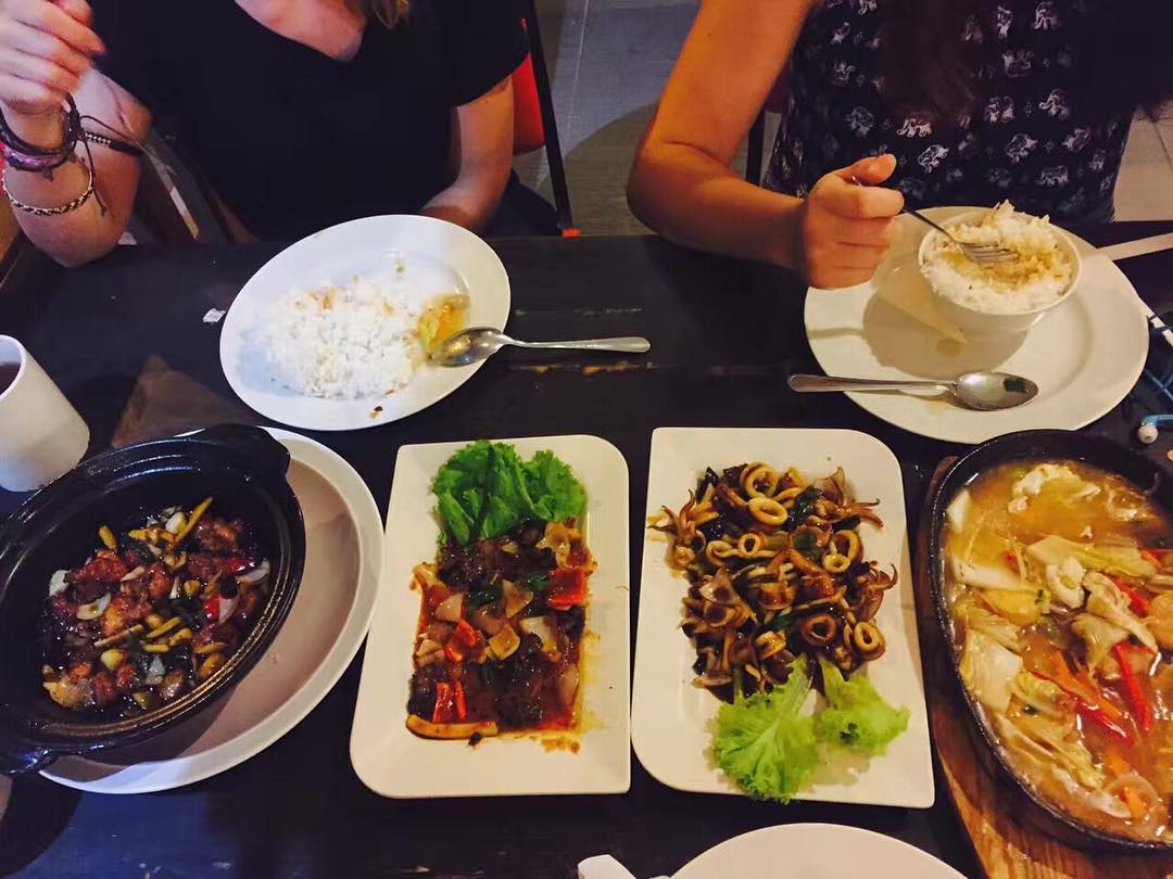 해피해피 세낭 (Happy-Happy Cenang Seafood Restaurant) 매장 이미지