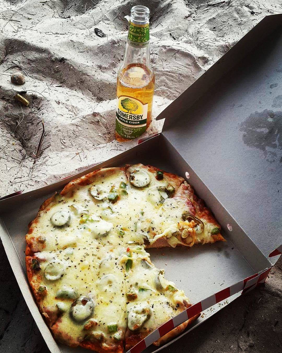 아티산스 피자 카페 (Artisans Pizza Café) 매장 이미지