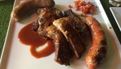 브루 비스트로 앤 라운지 (Brew Bistro and Lounge) 매장 이미지