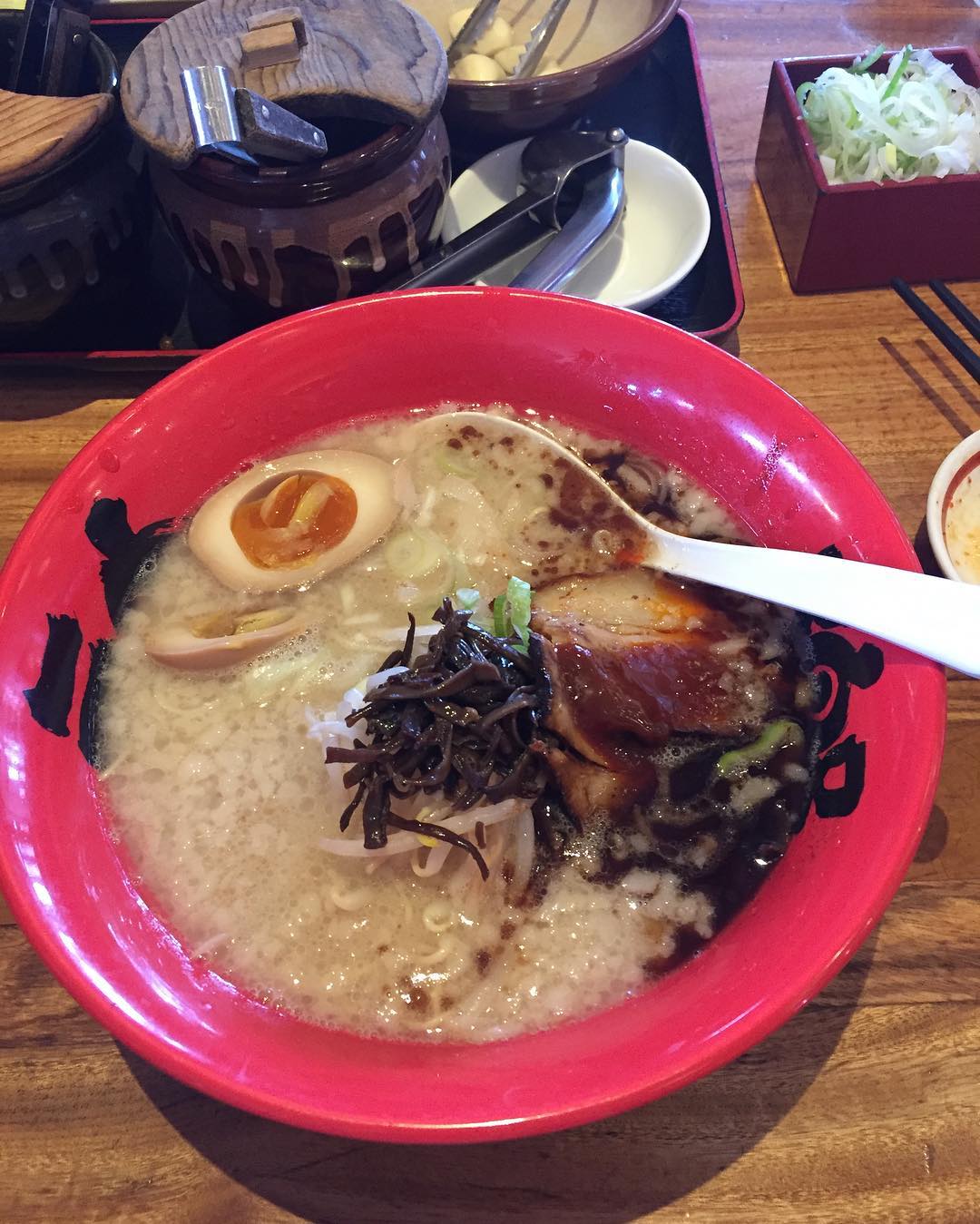 라멘 카라쿠 (拉麺屋 神楽 米子店) 매장 이미지