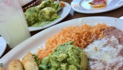 엘 미라솔 앤 로즈 아르볼스 (El Mirasol at Los Arboles) 매장 이미지