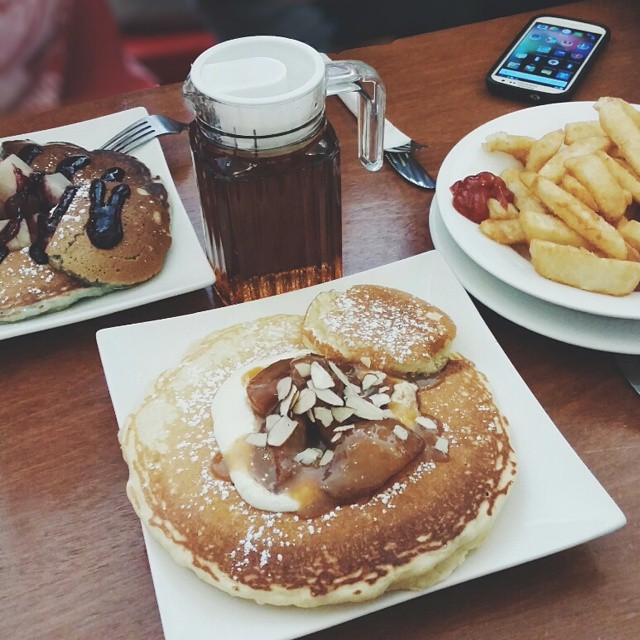 카펄스 (Capers Cafe) 매장 이미지