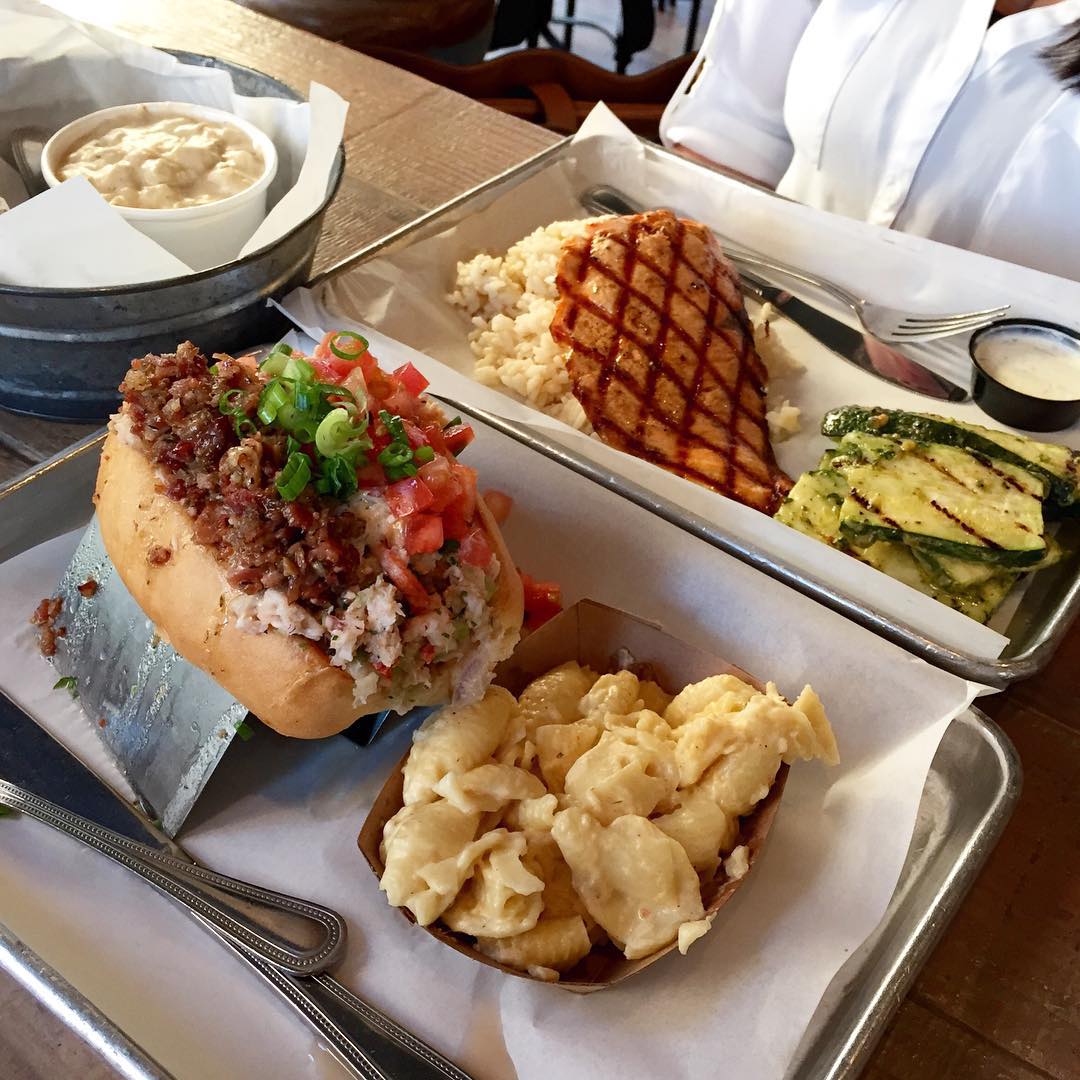 피어 76 리쉬 그릴 (Pier 76 Fish Grill) 매장 이미지