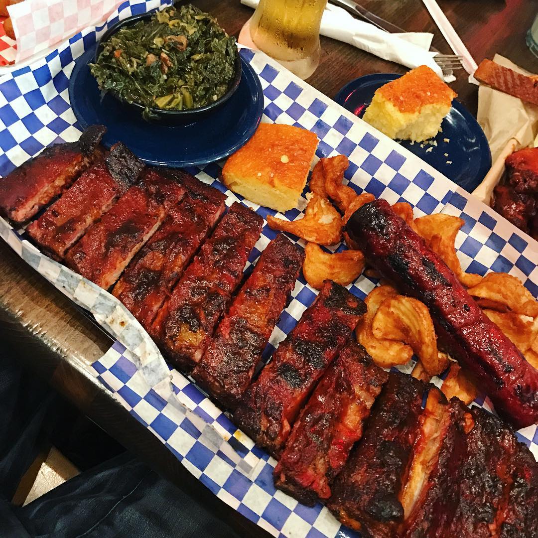 페이머스 데이브스 (Famous Dave's) 매장 이미지