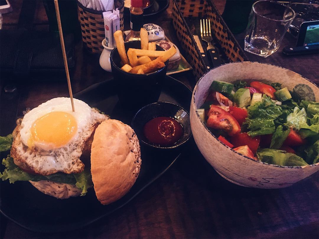 보고솝 버거 앤 스테이크 (Bogosov Burgers & Steaks) 매장 이미지