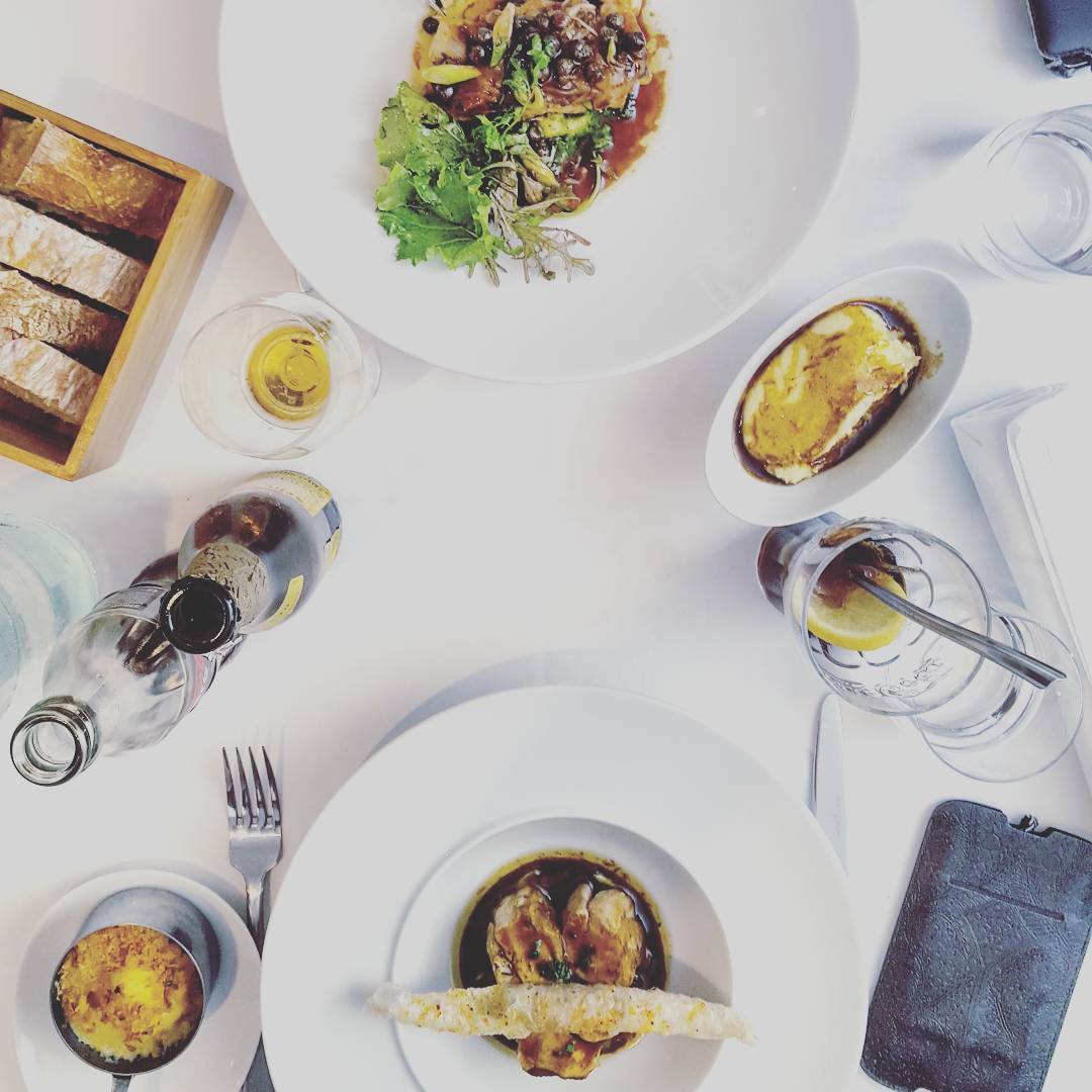 이쎈티엘 (Restaurant L'Essentiel) 매장 이미지