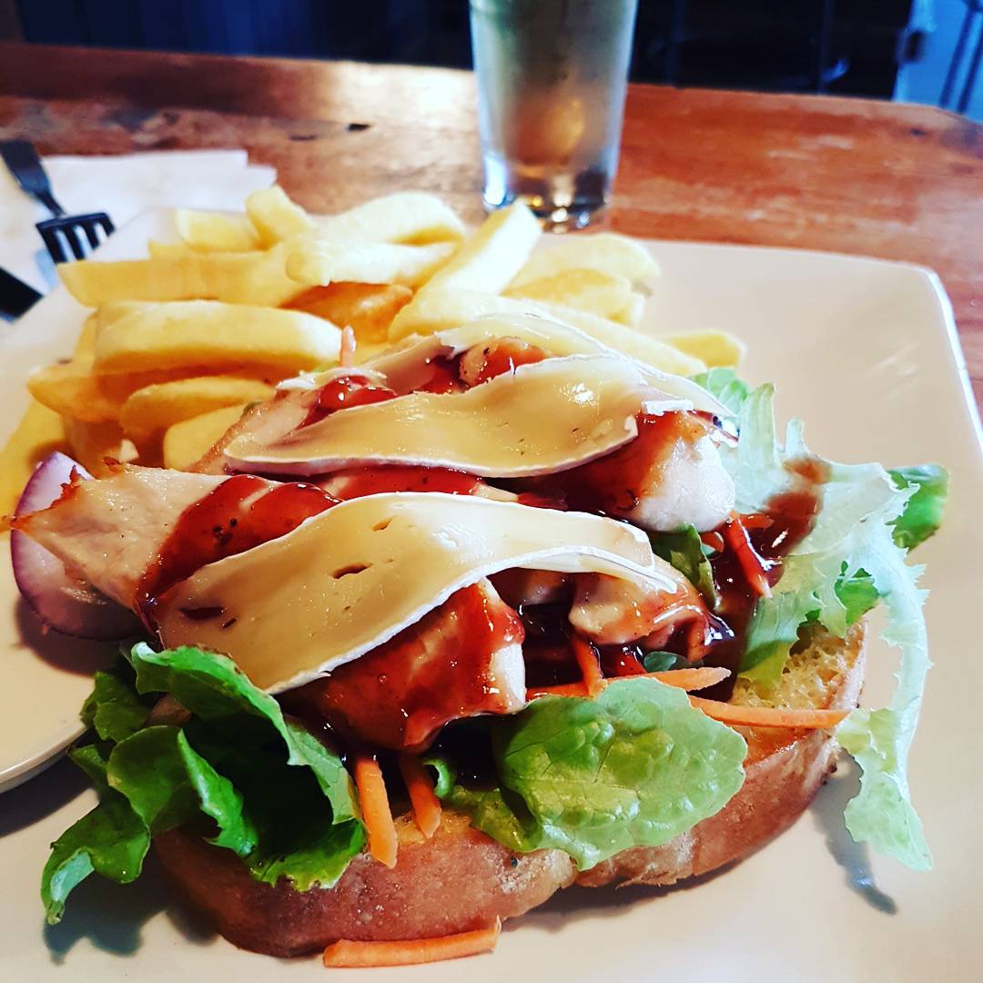 핀 맥쿠하이 아이리쉬 펍 (Finn MacCuhal's Irish Pub) 매장 이미지
