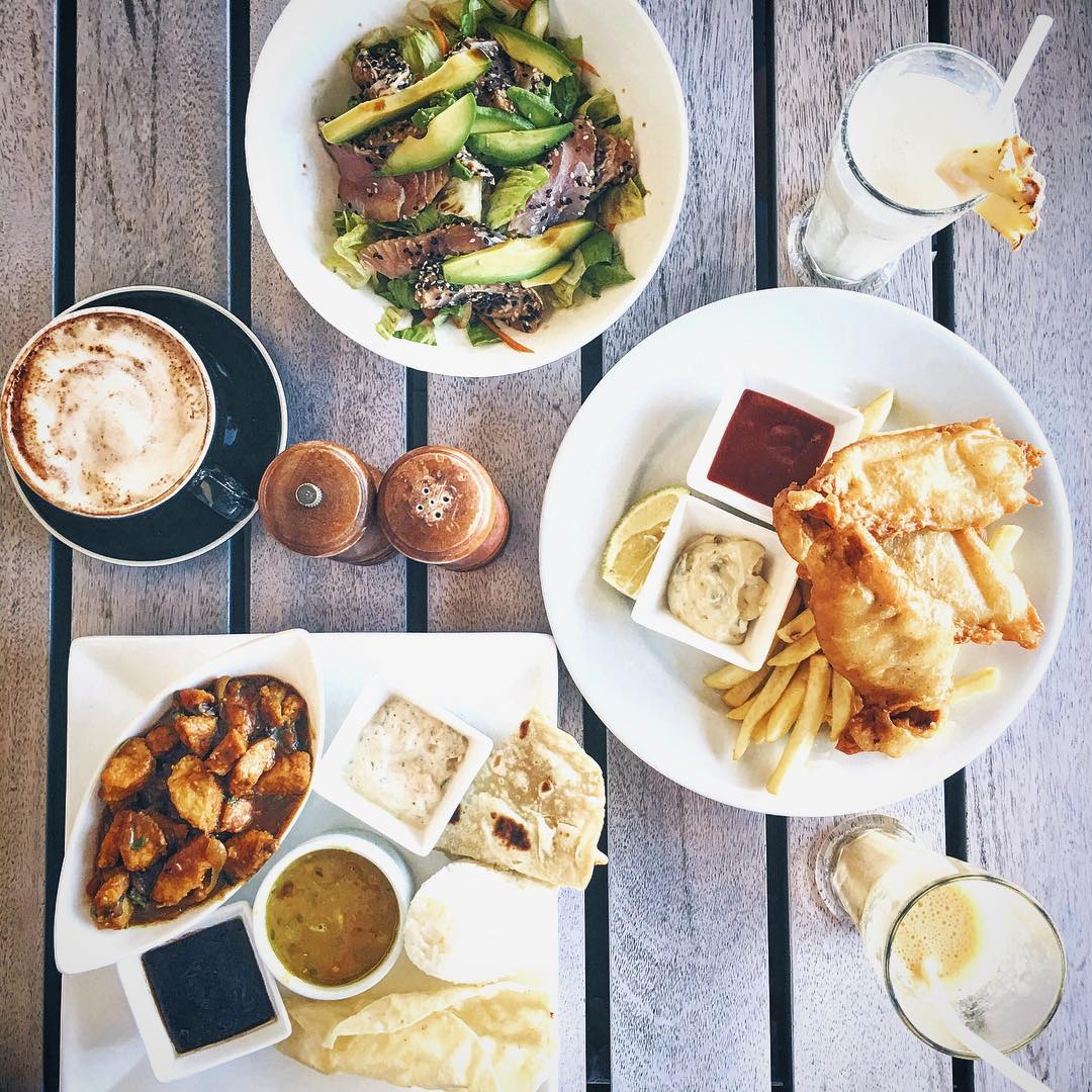 루루 바 카페 & 레스토랑 (Lulu Bar Cafe & Restaurant) 매장 이미지