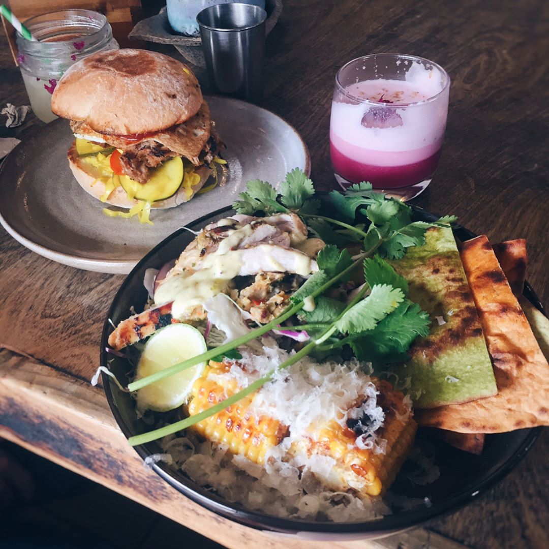 베이리프 카페 (Bayleaf Cafe) 매장 이미지
