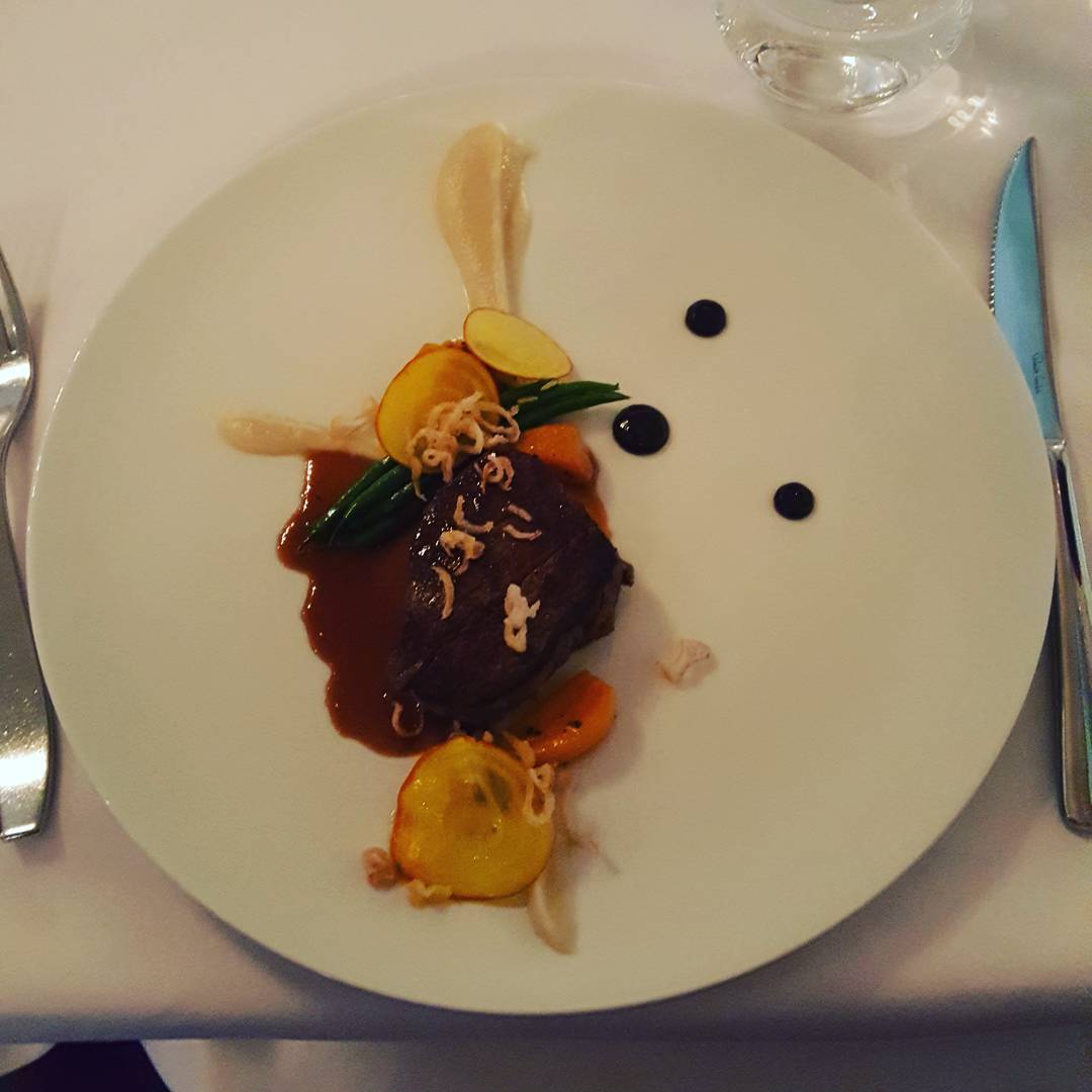 Bearfoot Bistro 매장 이미지