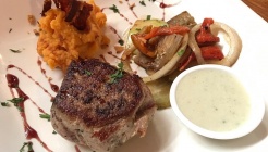 트리 하우스 (The Tree House) 매장 이미지