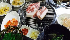 돈이랑 매장 이미지