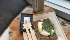 로우커피 한남 매장 이미지