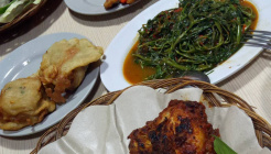 아얌 탈리왕 딴중피낭 (Ayam Taliwang Tanjung Pinang) 매장 이미지
