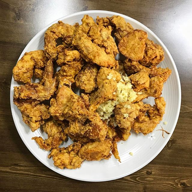 마농치킨 중앙통닭 매장 이미지