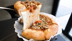 제임스 치즈 앤 시카고 피자 매장 이미지