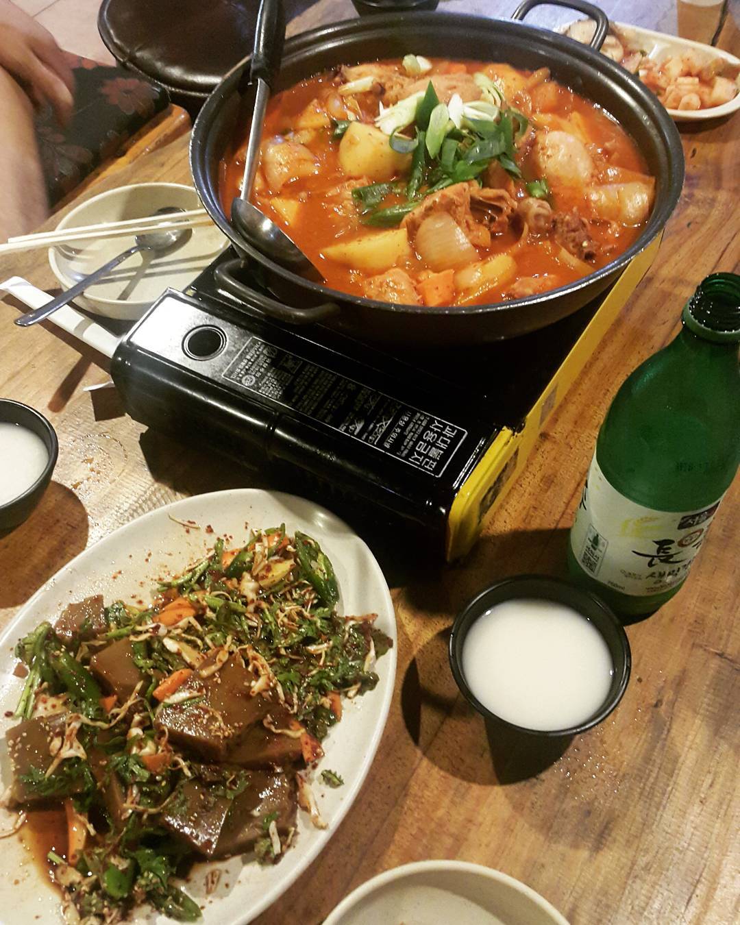 넓은공간 매장 이미지