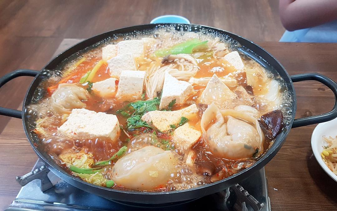 청계산손두부 매장 이미지