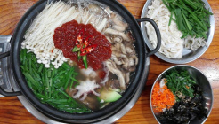 항아리 손 칼국수 매장 이미지