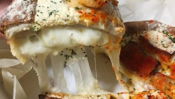 리골레토시카고피자 매장 이미지