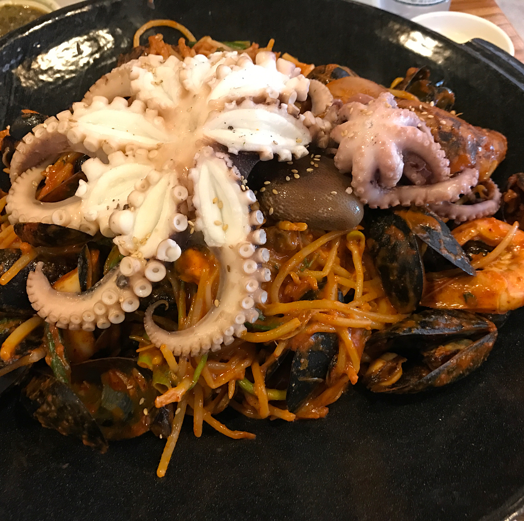 용궁칼국수 매장 이미지