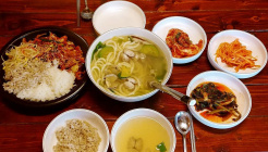 몽촌토성보리밥손칼국수 매장 이미지
