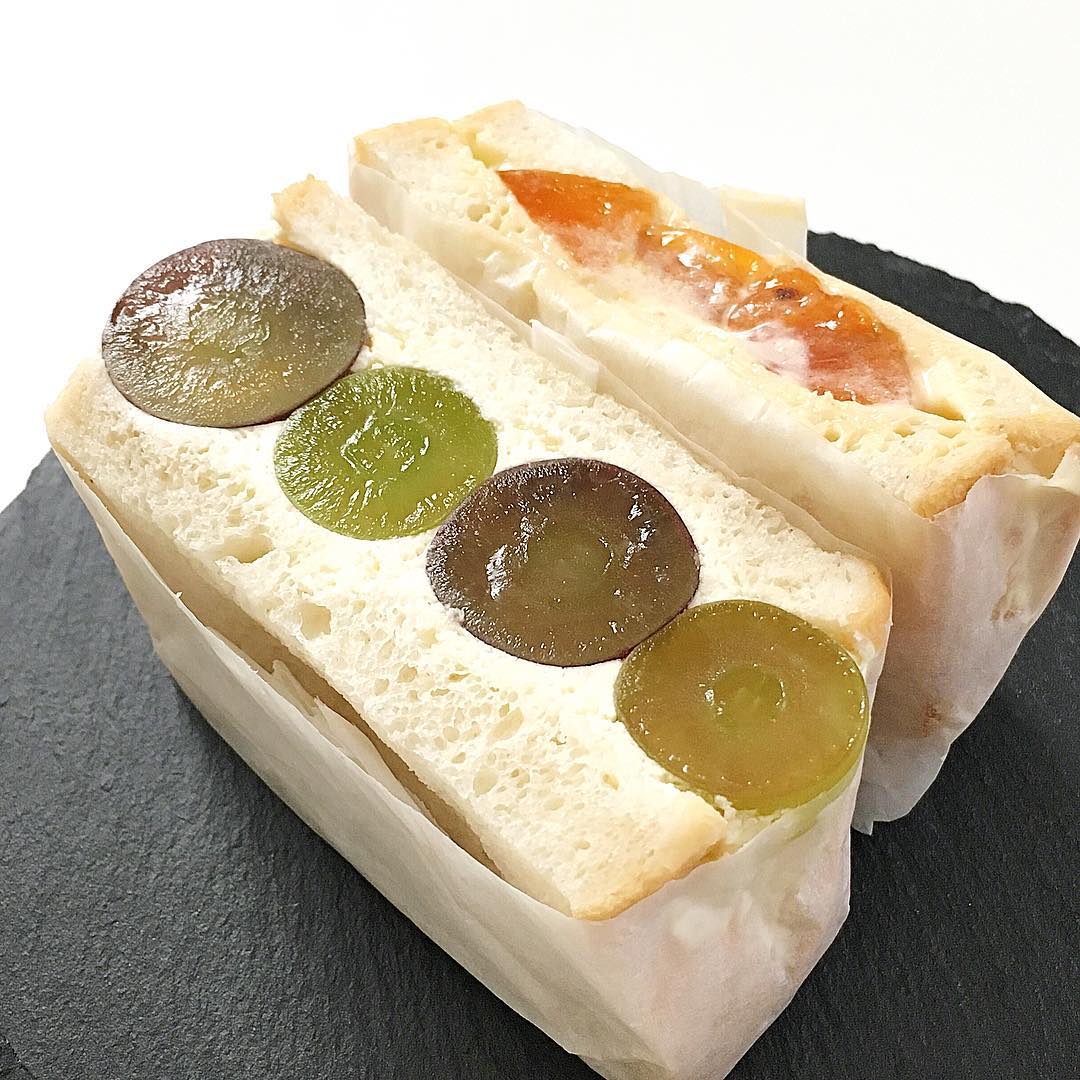 HARBS 매장 이미지