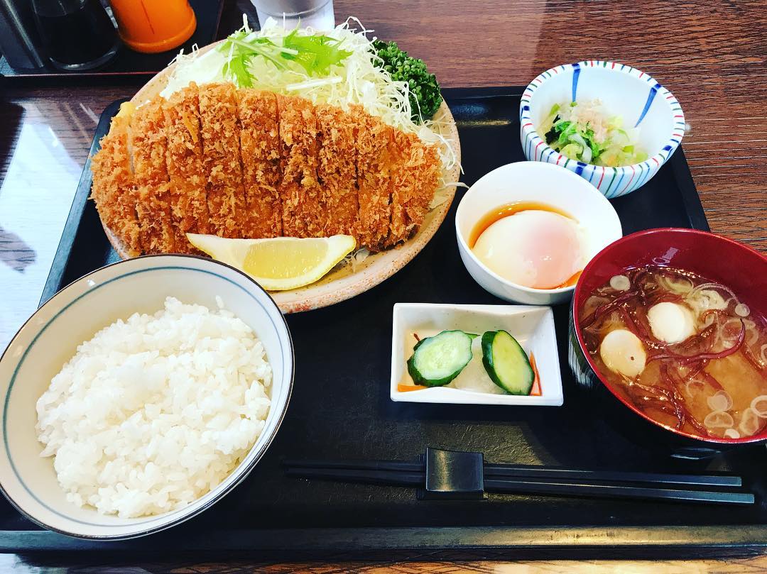 おいしんぼ 매장 이미지