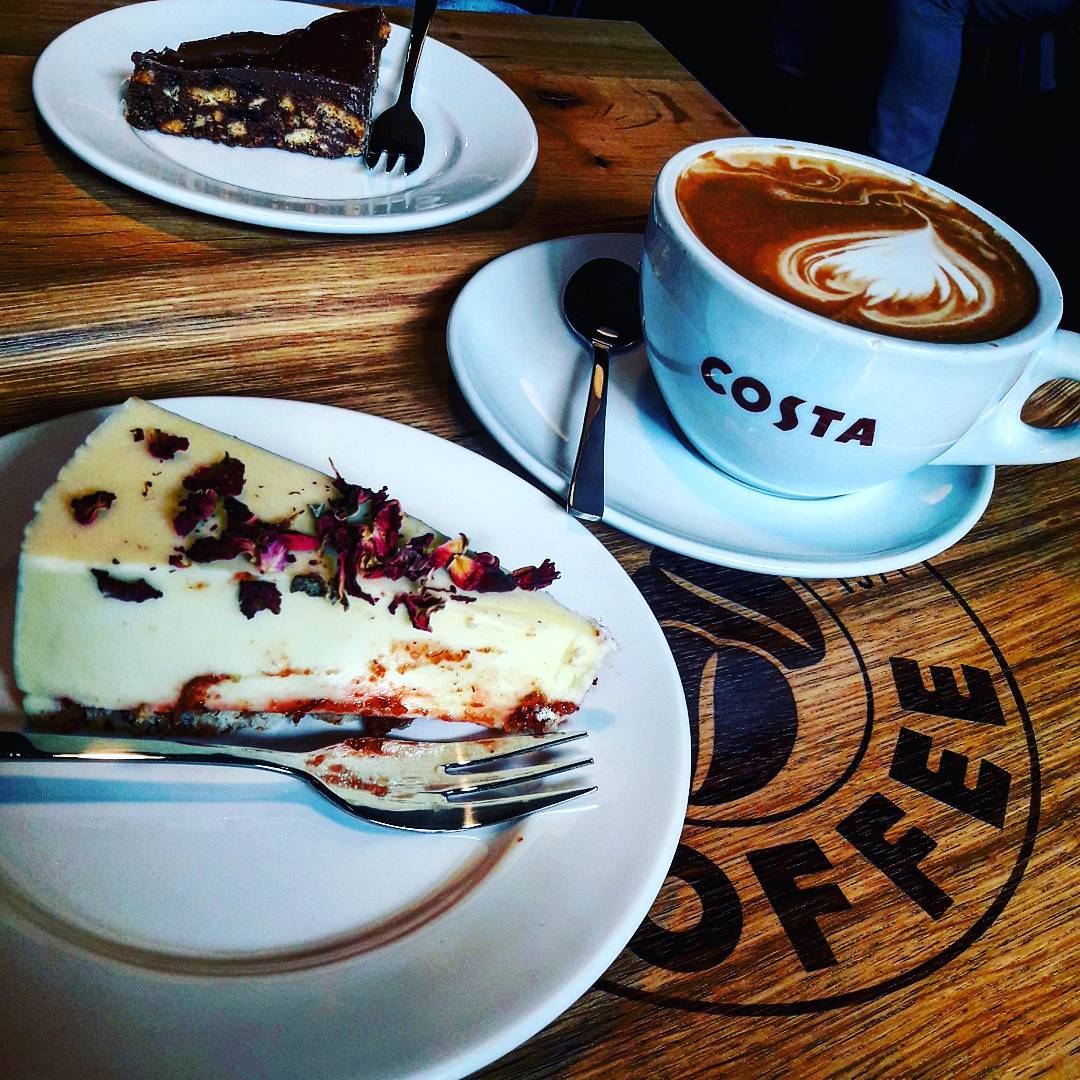 Costa Coffee 매장 이미지