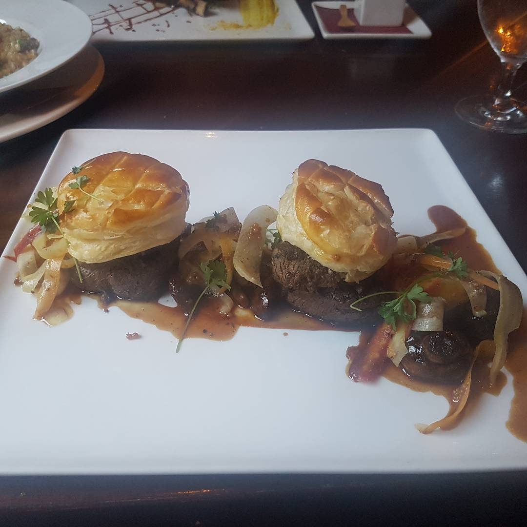 Restaurant R'evolution 매장 이미지