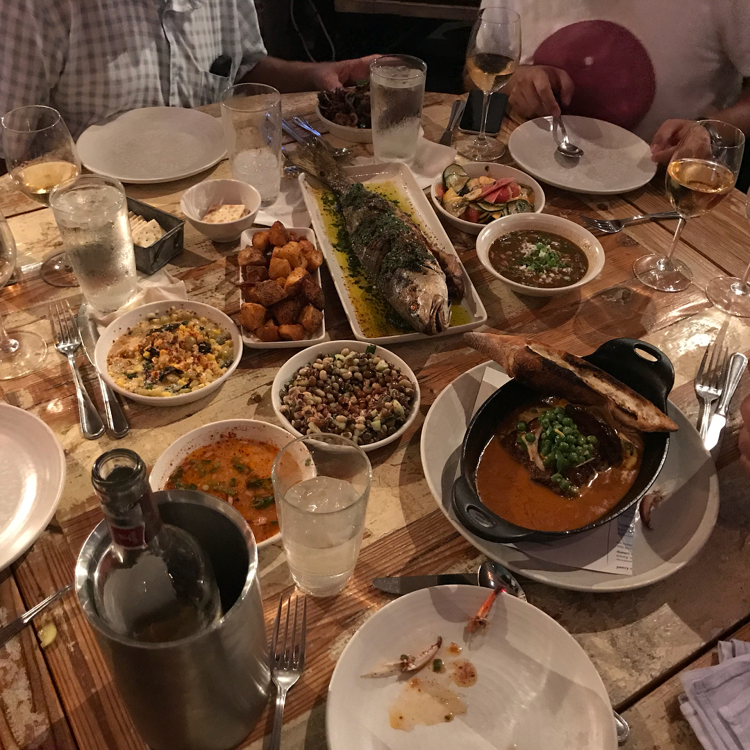 Peche Seafood Grill 매장 이미지